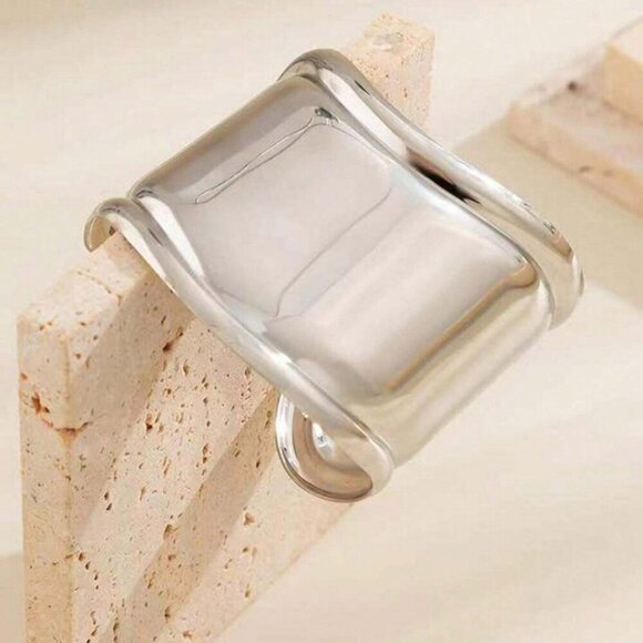 BEST SELLER silver tone bangle cuff chic fashion classic trendy - Picture 2 of 3